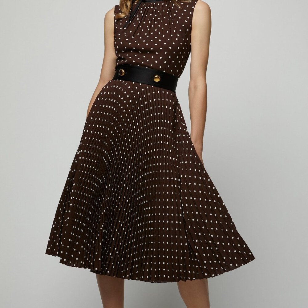 Gorgeous PRADA Polka Dot Pleated Midi Sleeveless dress with belt, IT40